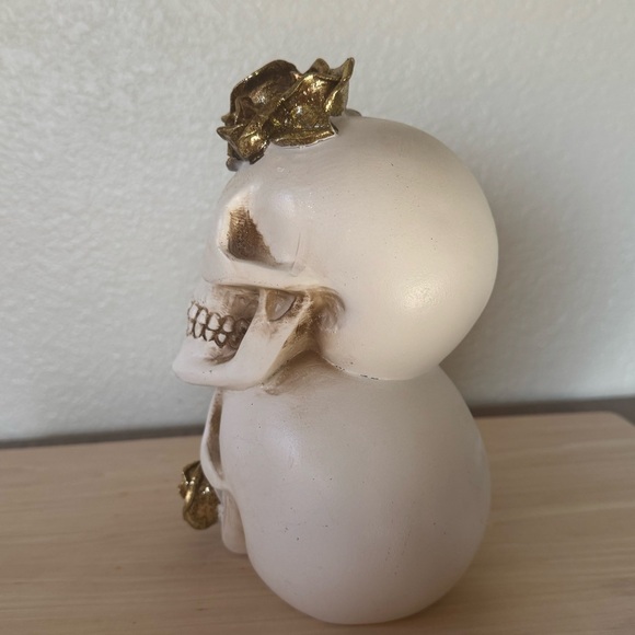 Halloween Skull Head Tabletop Decor - Picture 5 of 9